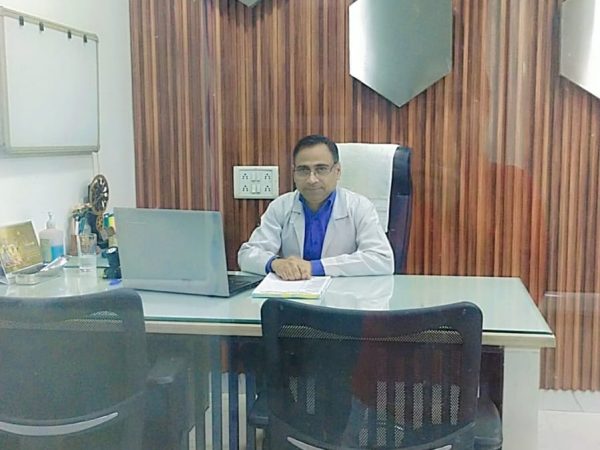 Dr.-Sanjay-Gupta-Sat-in-his-own-cabin